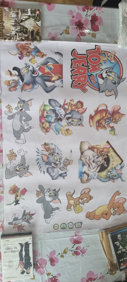 Stickers muraux Tom & Jerry – grand format 90x60 cm – déco fun pour chambre d’enfant, salon ou salle de jeux – vintage cartoon – 8