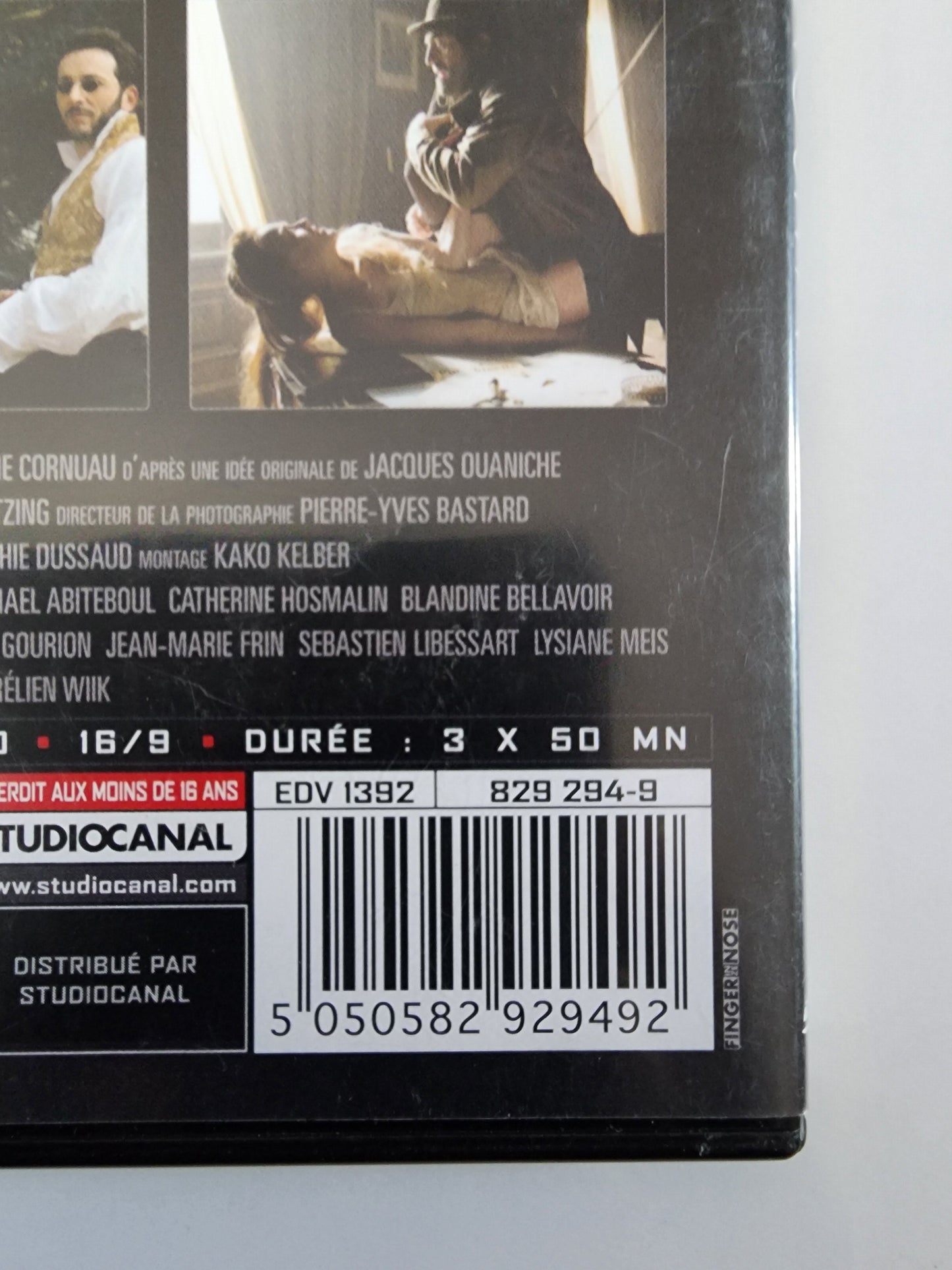 Maison Close 2 DVD Épisodes 4 à 6 - Code-barres