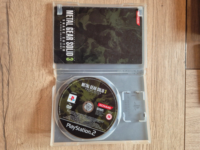 Jeux PlayStation 2 metal gear solid 3 complet