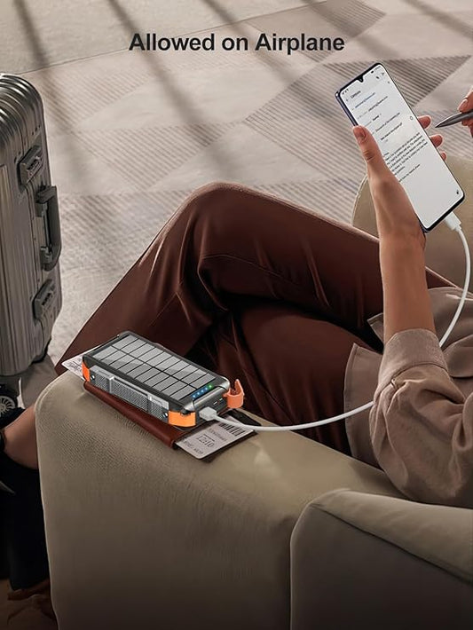 Batterie Externe Solaire 26800mAh Charge Rapide 30W USB-C Power Bank Magnétique Sans Fil avec 4 Câbles Intégrés, 7 Ports, Lampe LED, Étanche Camping Voyage – Noir Orange