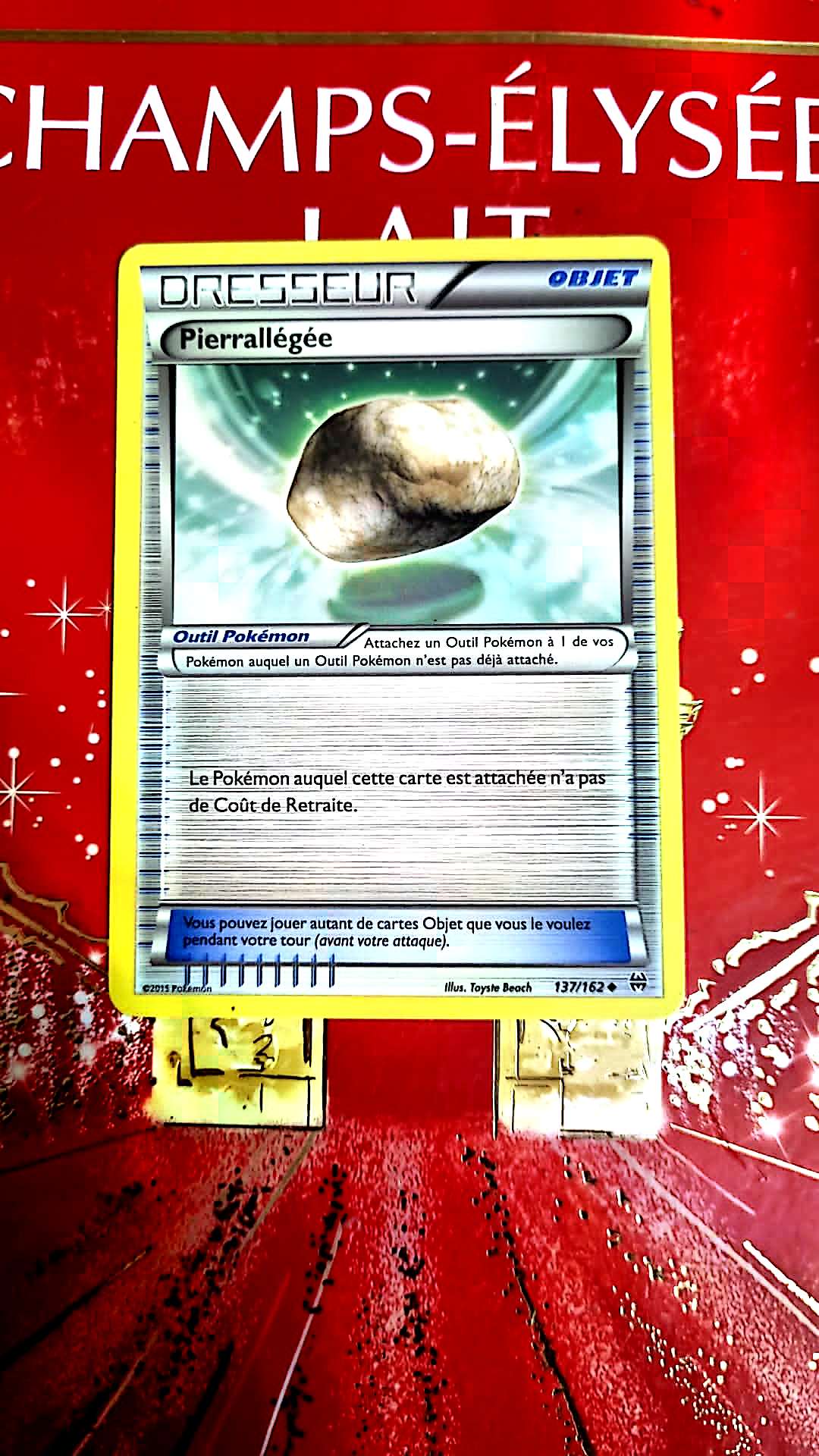 Carte Pokémon – Dresseur Privilège – Outil Pokémon – Série 2015