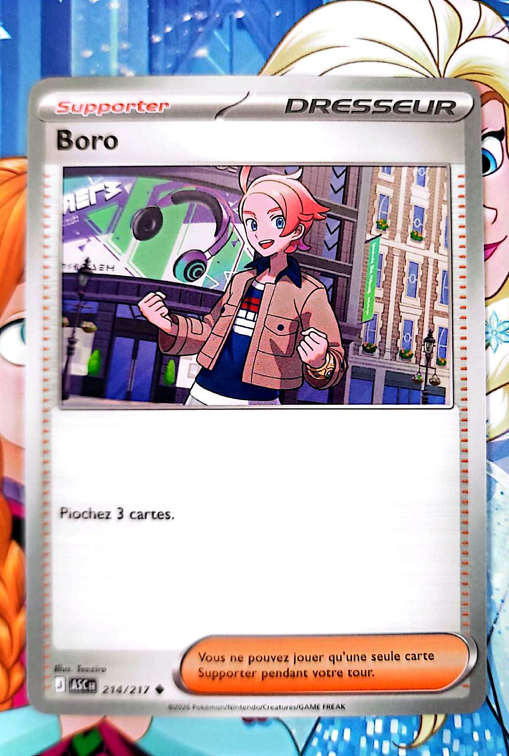 Carte Pokémon Boro 214/217 – Carte Supporter Dresseur – Piochez 3 cartes – Carte Pokémon Française