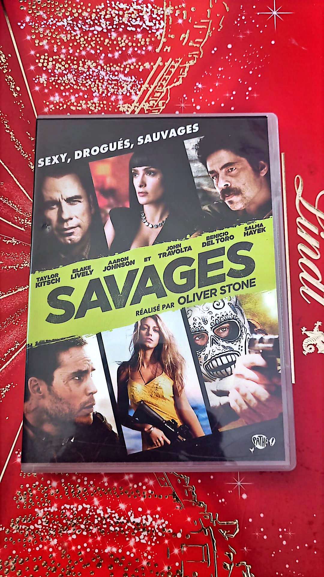 DVD savages Olivier stone