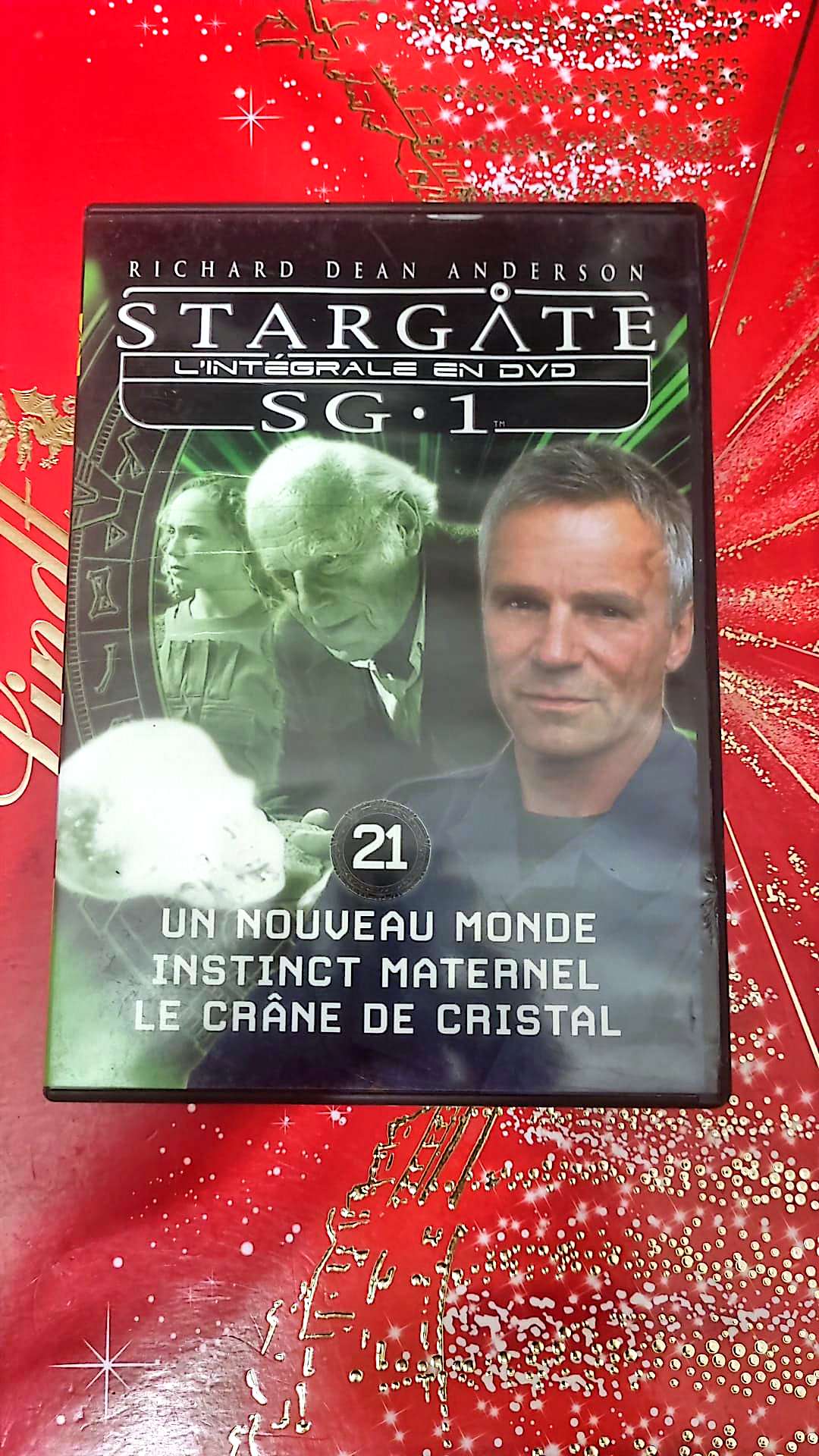 DVD : stargate sg-1 un nouveau monde instinct maternel le crâne de Cristal