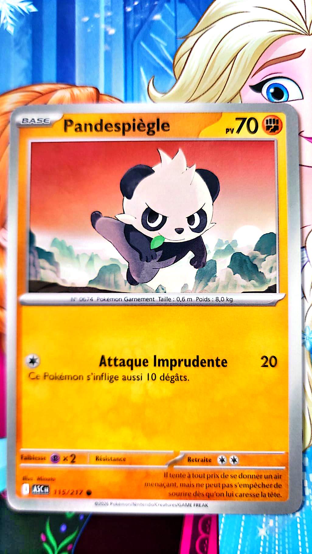 Carte Pokémon Pandespiègle 115/217 – 70 PV – Type Combat – Carte de Base TCG Française