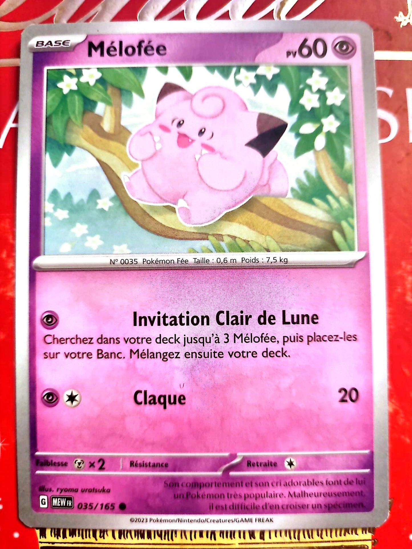 Carte Pokémon Mélofée 035/165 – PV 60 – Pokémon Psy – Version française – Carte à l’unité