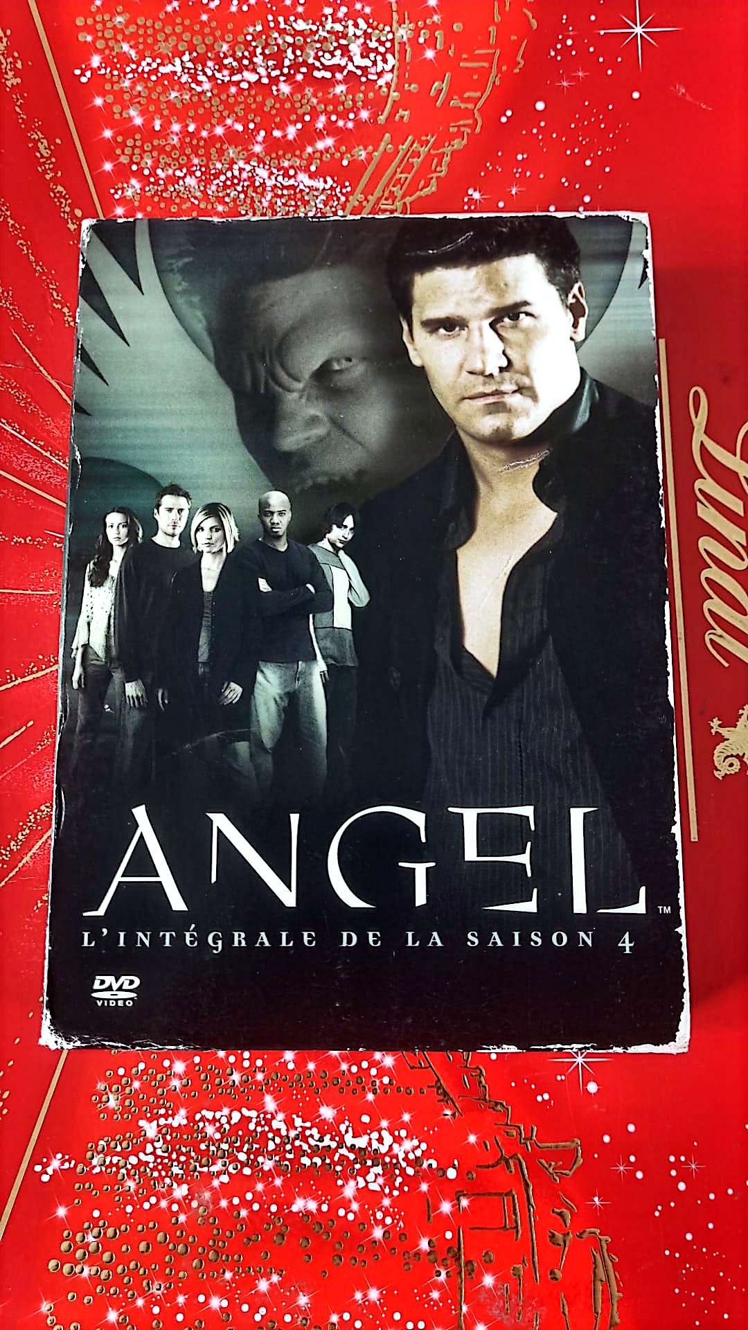 Angel l'intégralité de la saison 4 DVD état Par