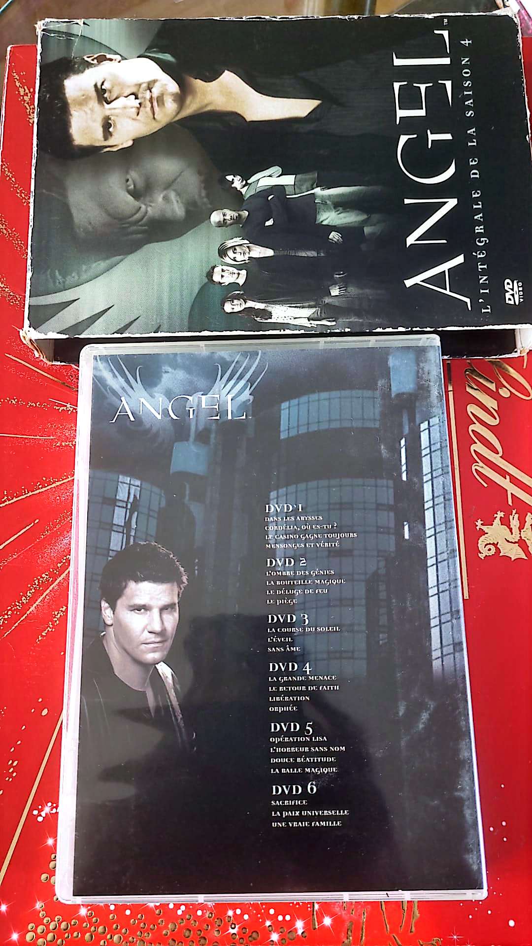 Angel l'intégralité de la saison 4 DVD état Par