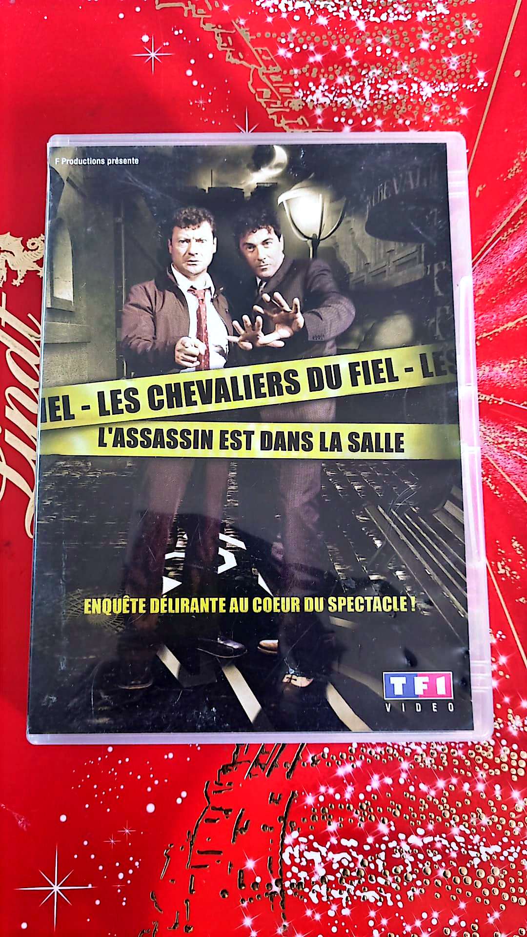 DVD les chevaliers du fiel l'assassin est dans la salle