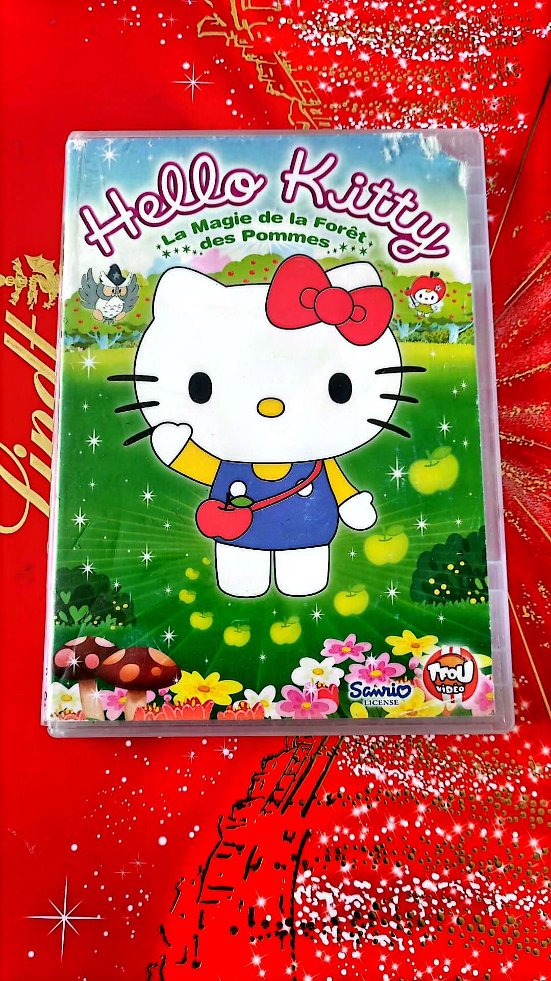 DVD : hello kitty la magie de la forêt des pommes
