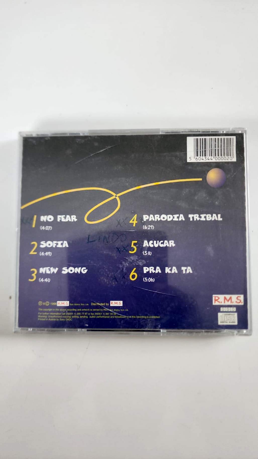 No Ear – dos et programme des six titres