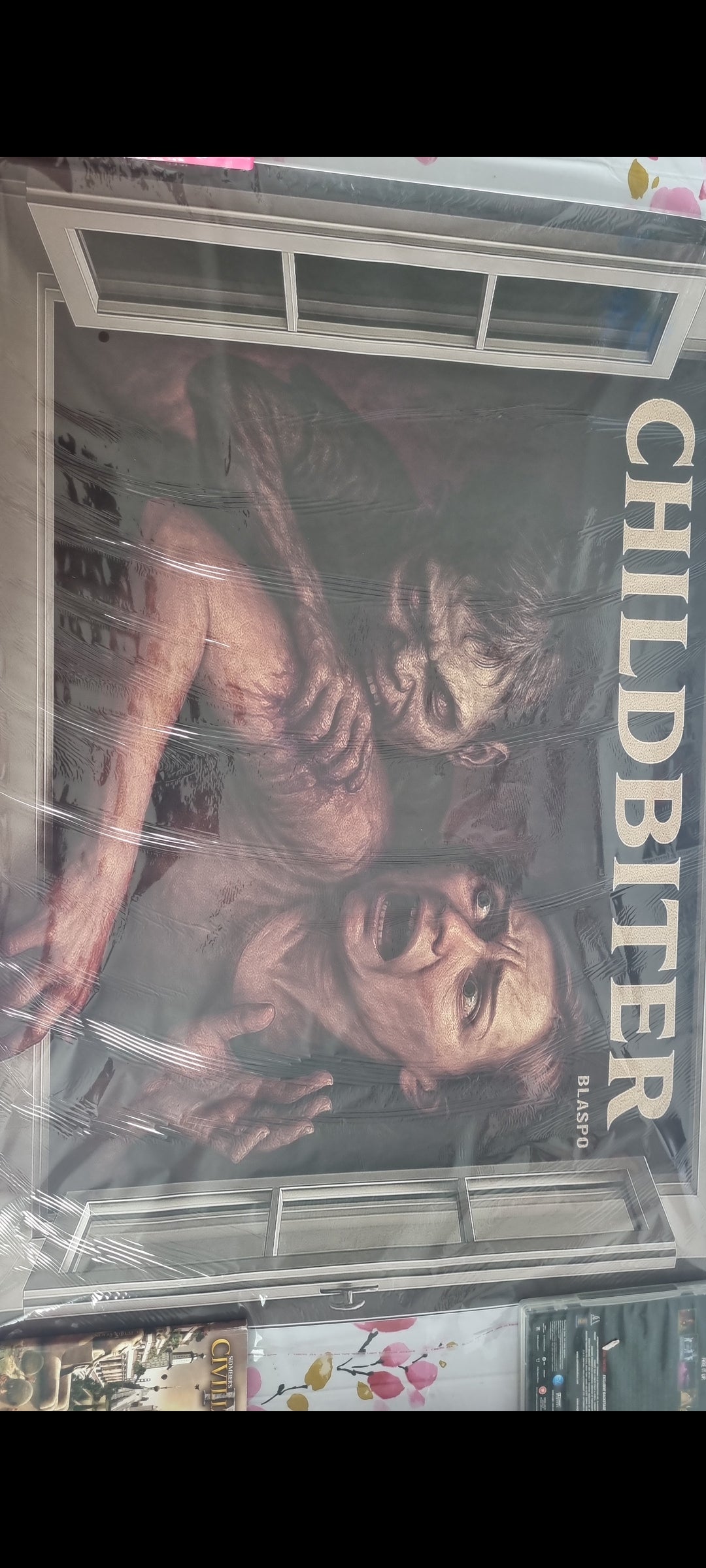 Stickers : CHILDBITER – Sticker mural horreur grand format 90x60 cm – Créature zombie effrayante – Art exclusif – Déco chambre, couloir, gaming – neuf 8