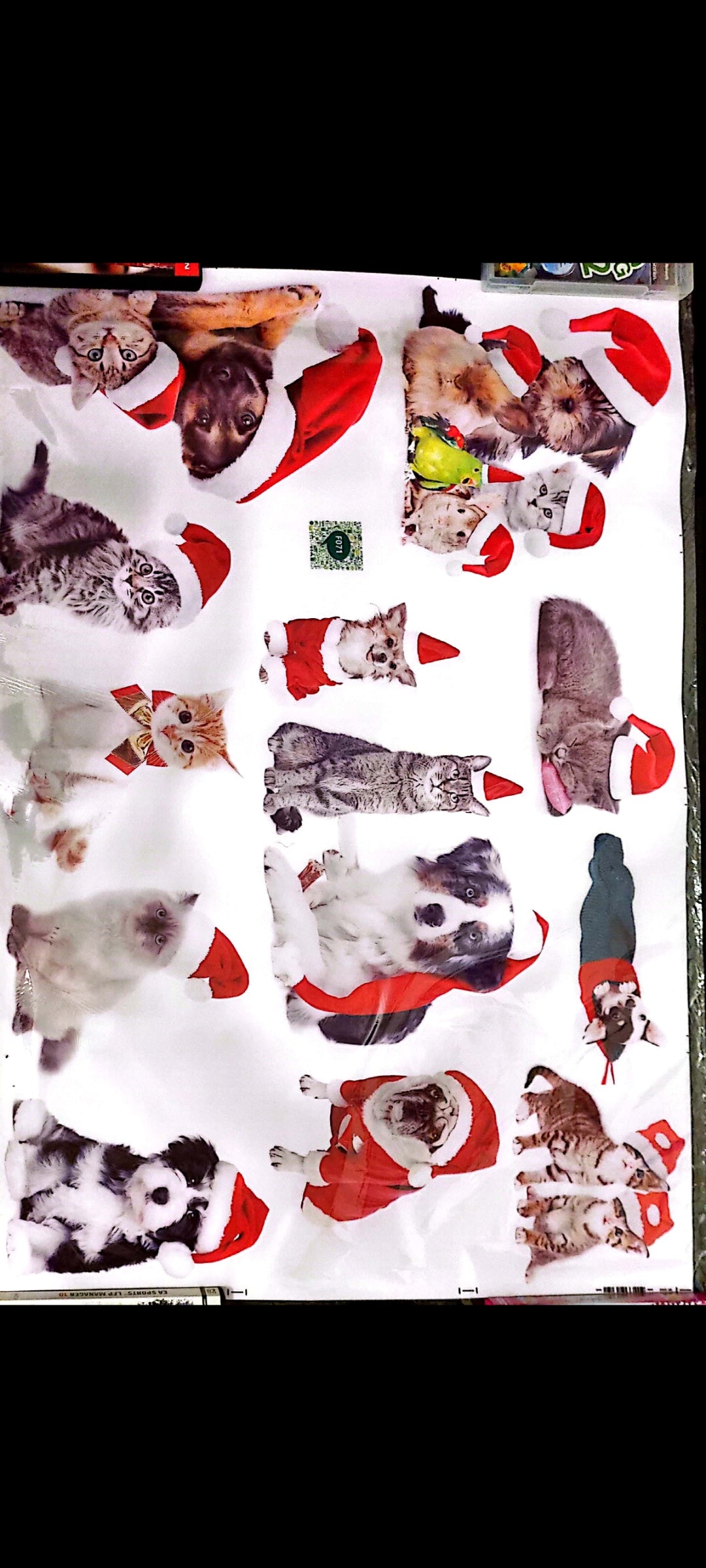 Stickers muraux Noël animaux mignons – Chats, chiens, lapins avec bonnet de Noël – Déco festive chambre enfant, salon, couloir – Grand format 90x60 cm – 8