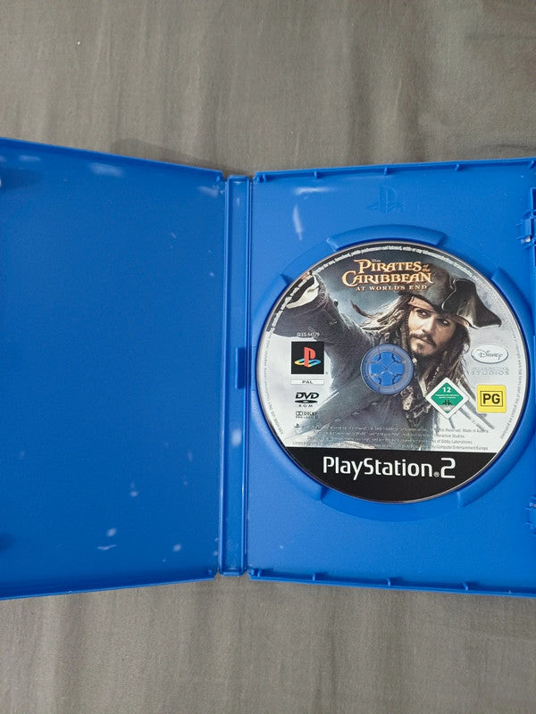 Jeu ps2 Disney Pirates des Caraïbes Jusqu'au bout du monde