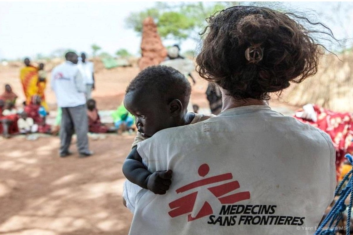 2016 Une Année en Images – Médecins Sans Frontières – DVD Documentaire Humanitaire