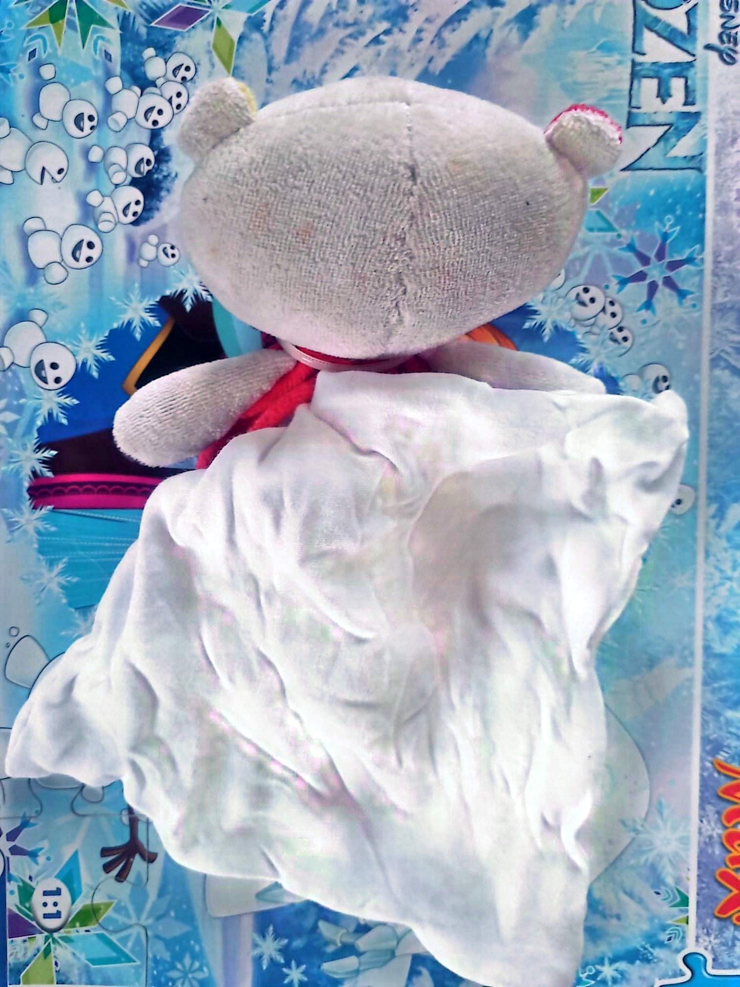 Doudou Ours Bébé avec Mouchoir Blanc – Peluche Douce Multicolore
