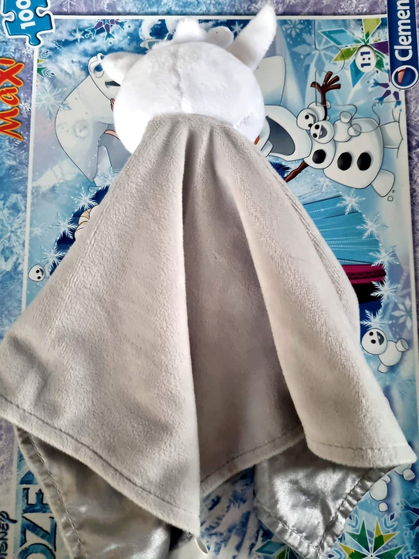 Doudou Bébé Chèvre Blanc – Attache Dentition – Peluche Douce