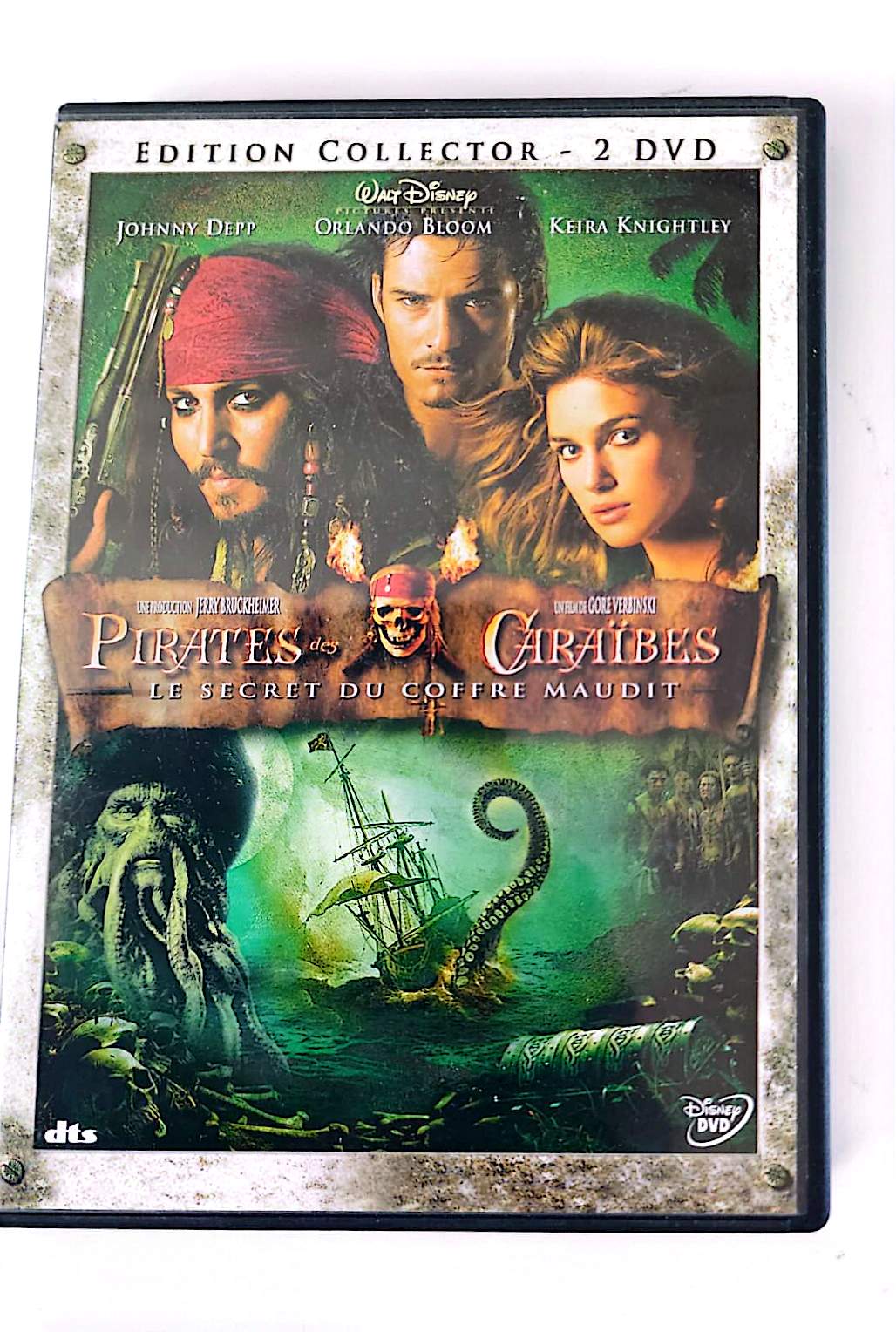 Pirates des Caraïbes : Le Secret du Coffre Maudit – Édition Collector 2 DVD – Johnny Depp – Disney