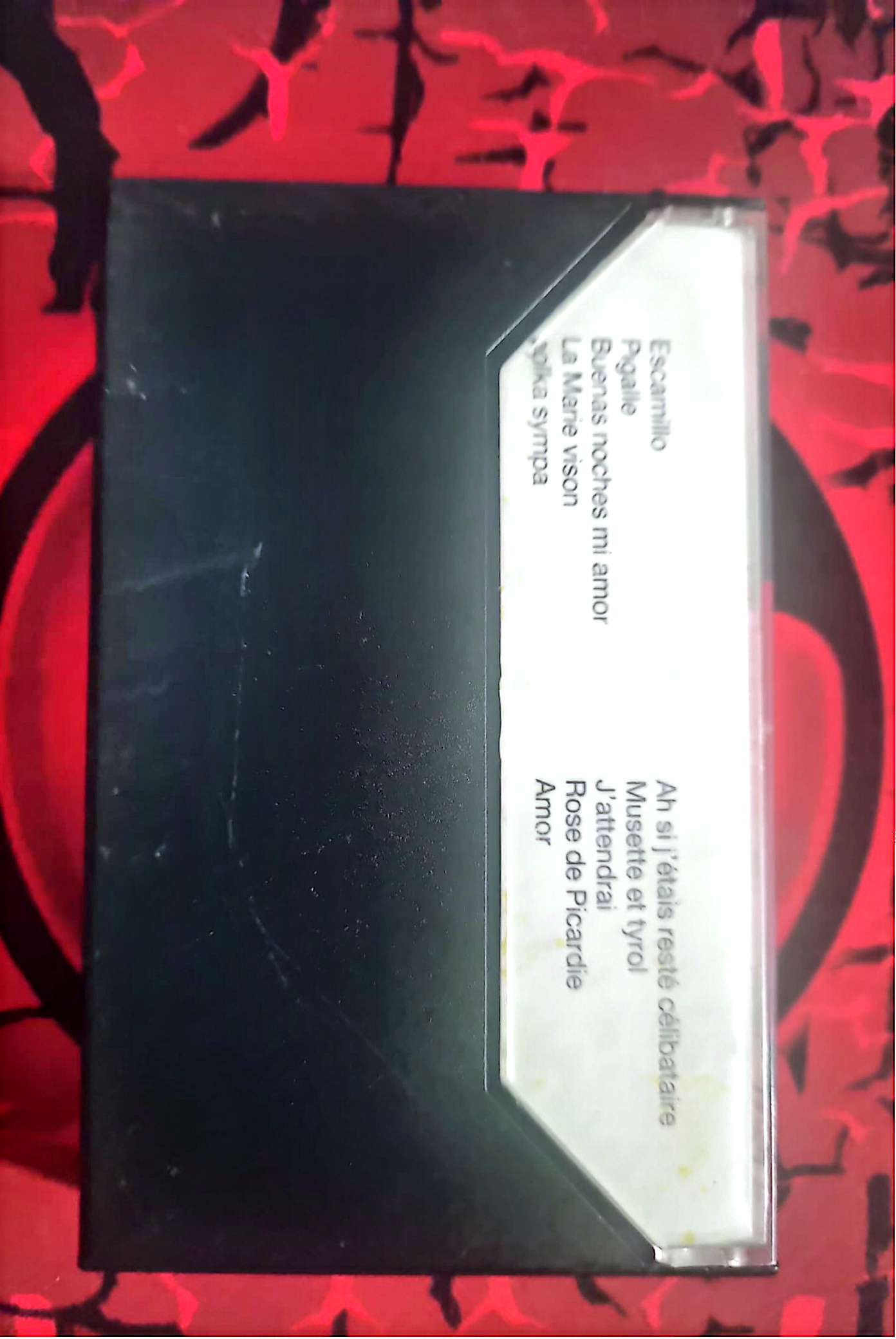Cassette Audio Bonjour l’Amour – Accordéon Musette – Chanson Française cassette audio