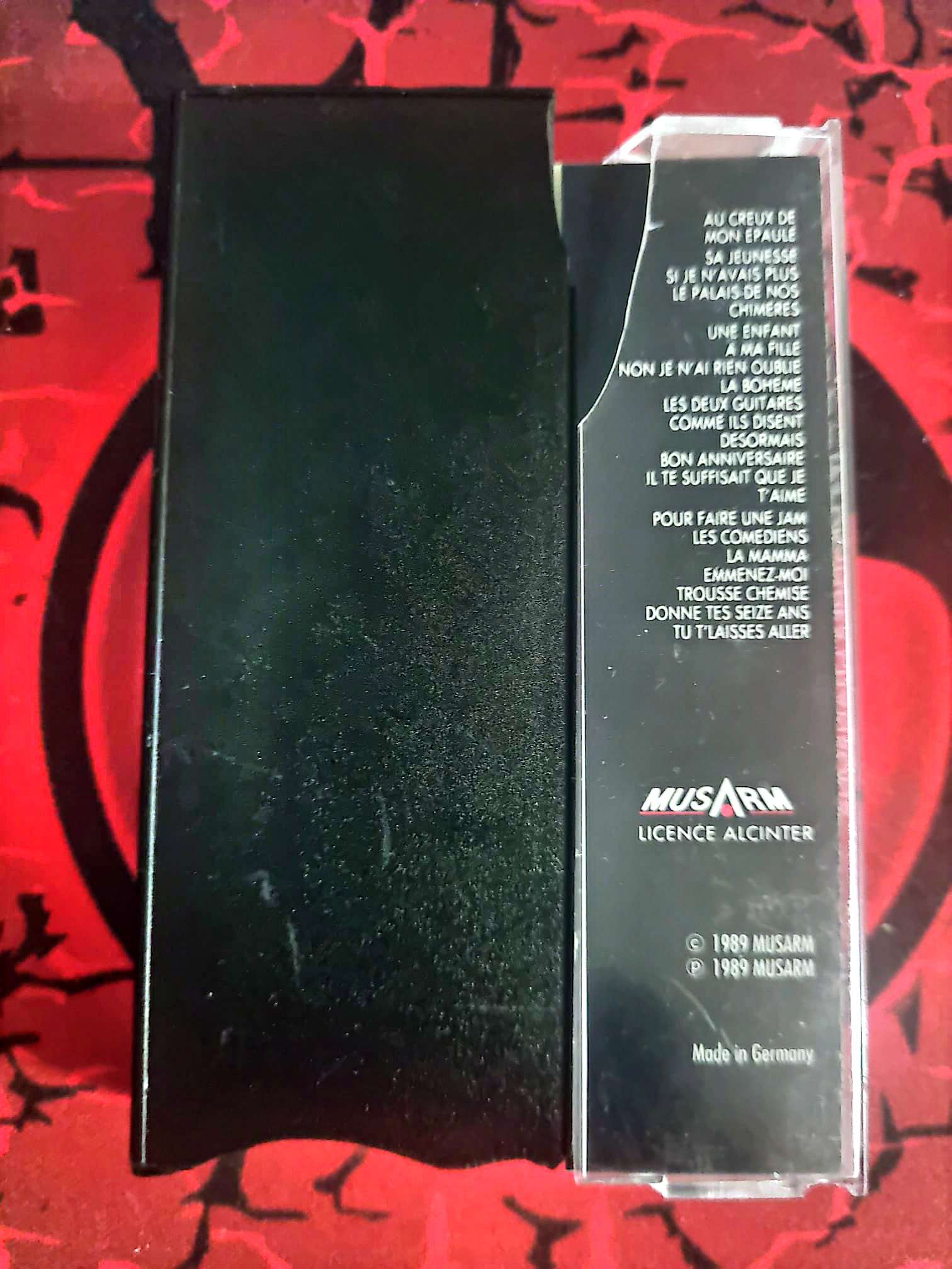 Cassette Audio Charles Aznavour – Les Grandes Chansons – Chanson Française cassette audio