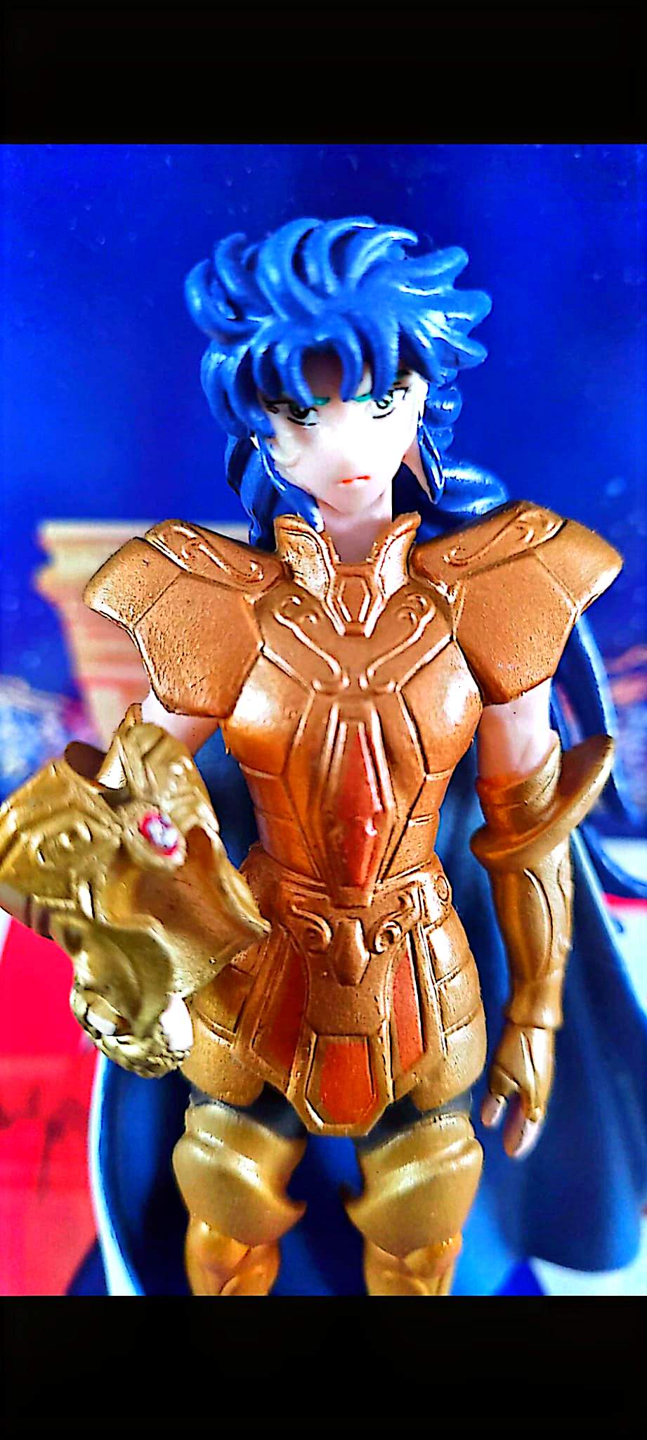 Figurine Saint Seiya – Camus du Verseau – Chevalier d’Or – PVC – 12 à 13 cm – Figurine de collection
