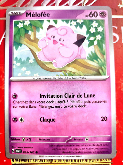 Carte Pokémon Mélofée 035/165 – PV 60 – Pokémon Psy – Version française – Carte à l’unité