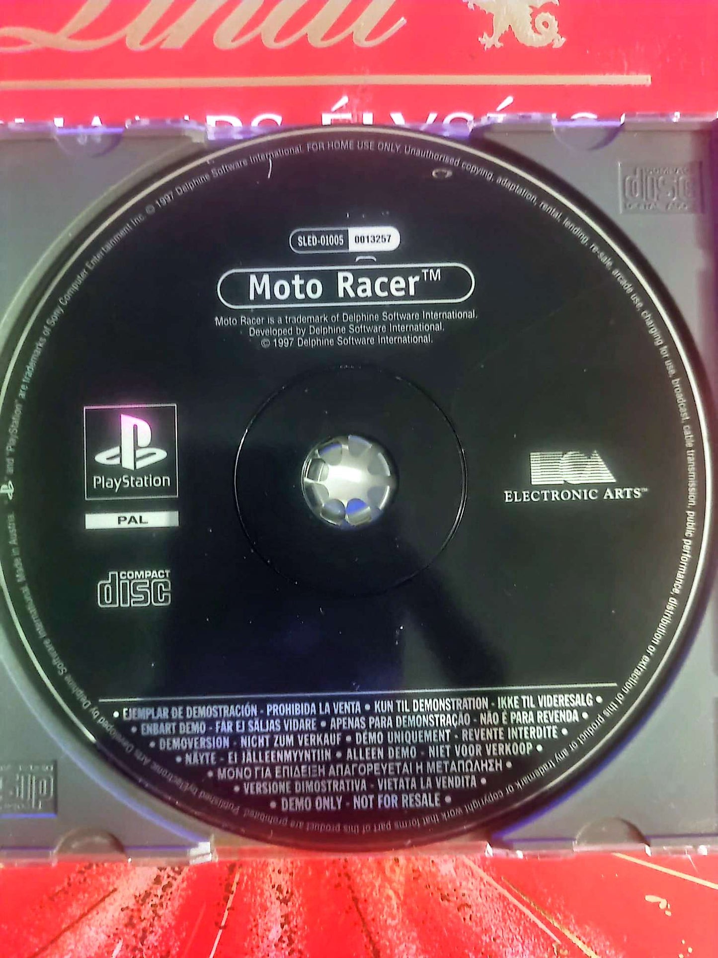 Moto Racer – PS1 – CD démo seul – Sans boîtier – Version PAL jeu ps1