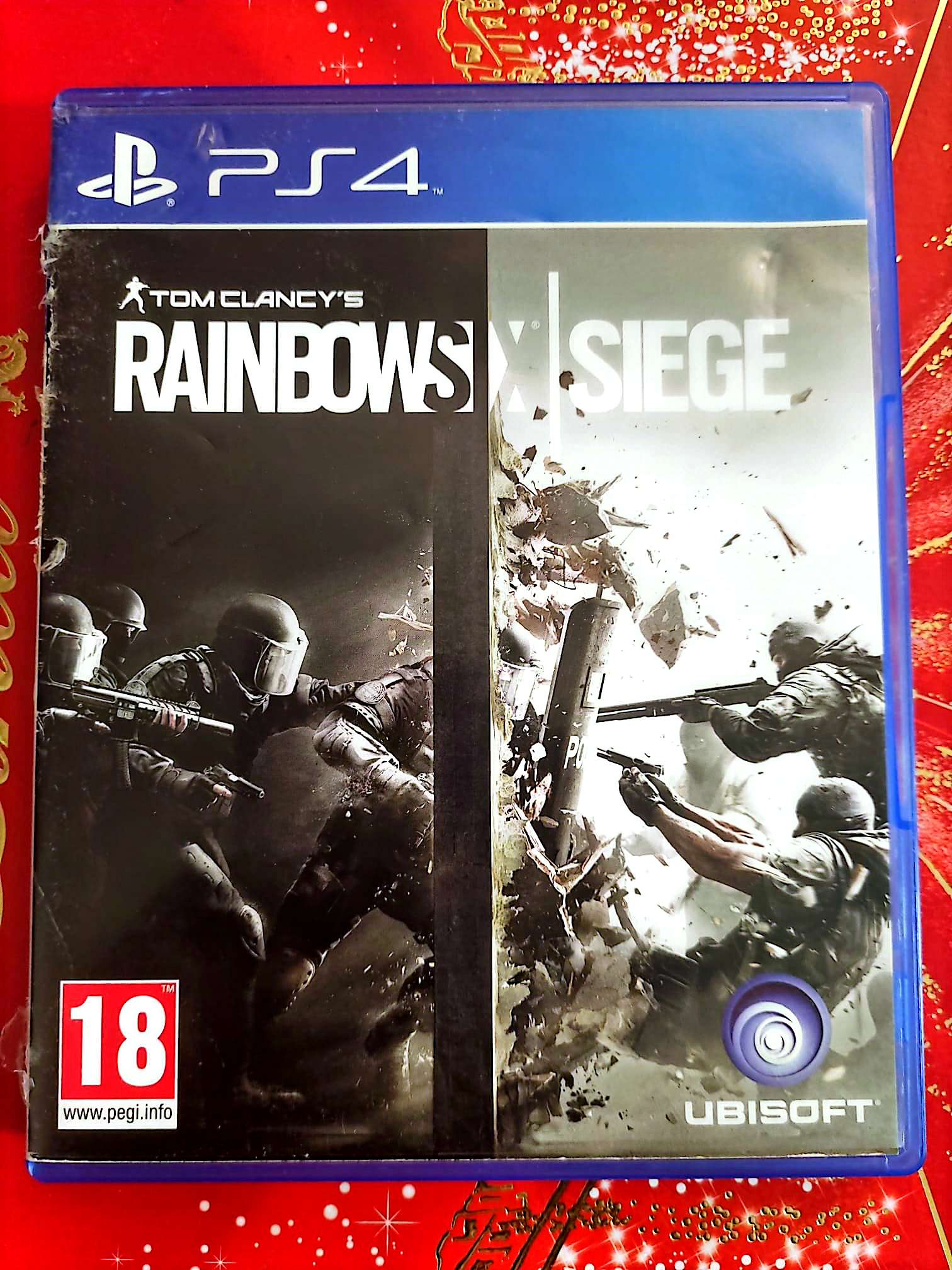 Tom Clancy’s Rainbow Six Siege – PS4 – Jeu vidéo tactique – Version française jeu ps4
