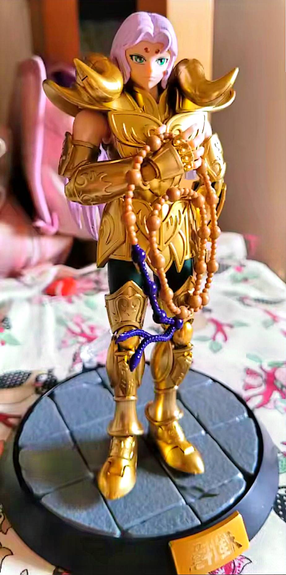 Figurine articulée Saint Seiya Mu – 15 cm – Figurine à assembler avec accessoires – Modèle collector neuf