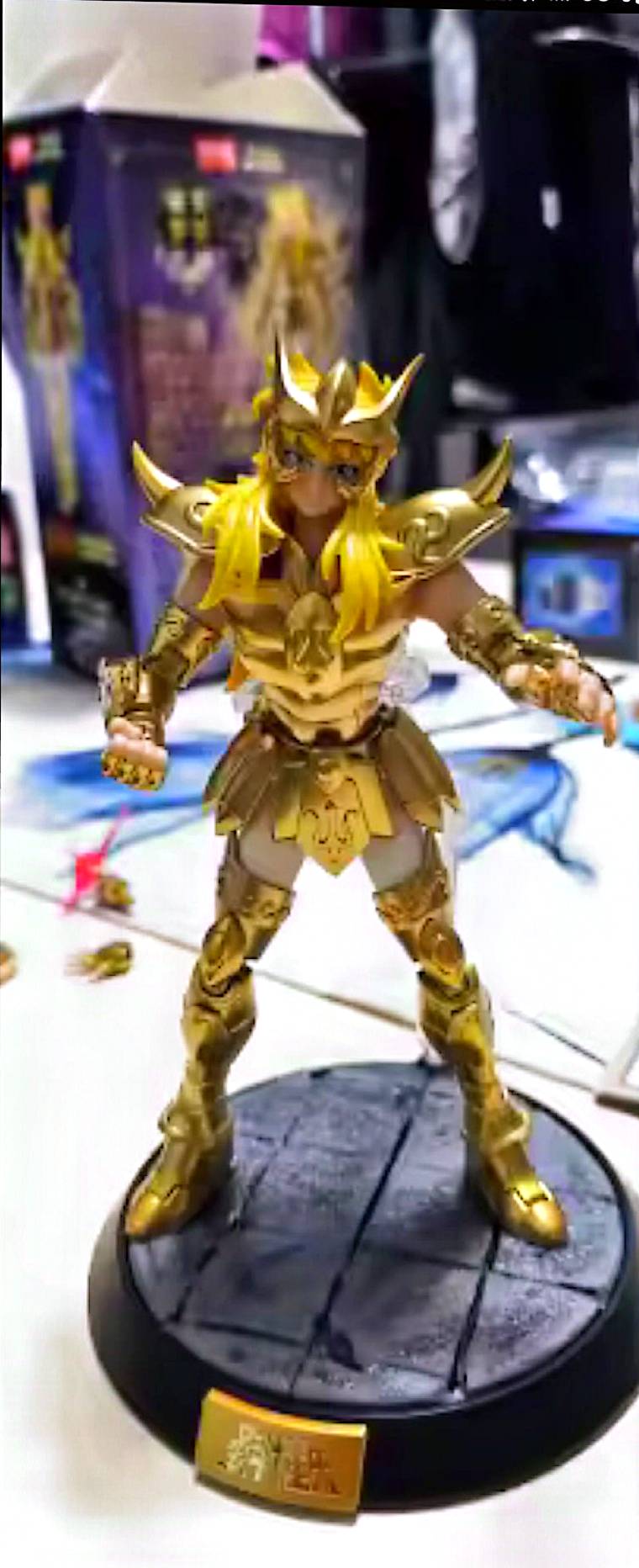 Figurine articulée Saint Seiya Milo – 15 cm – Modèle collector à assembler avec accessoires – Chevalier d’Or du Scorpion – Livraison gratuite France – neuf