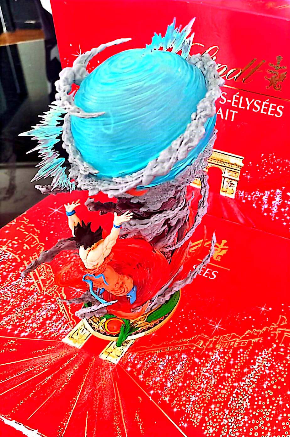 Figurine LED guerrier manga type “Saiyan” – Style inspiré animation japonaise – Statue déco lumineuse effet énergie – 20 à 22 cm