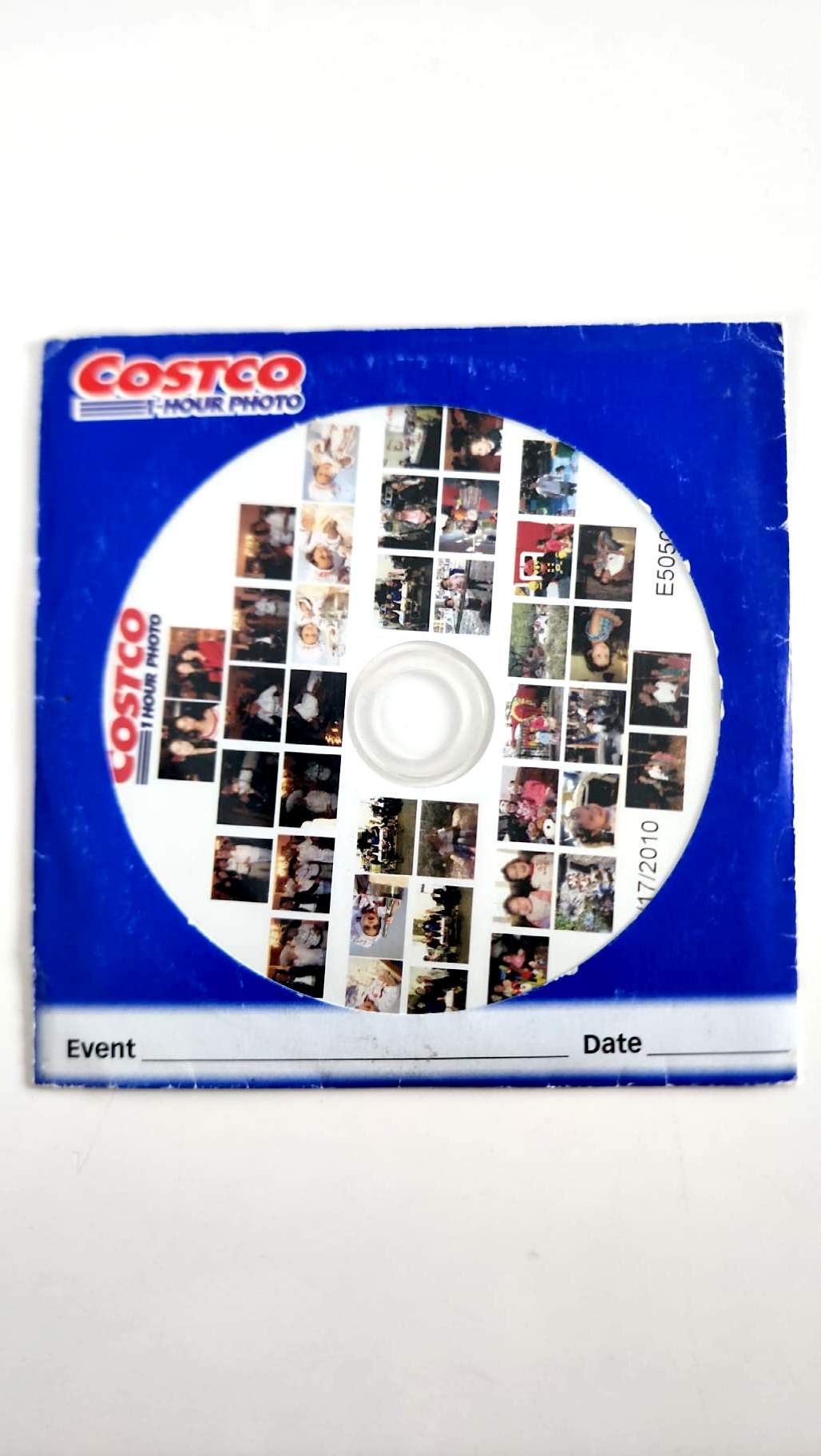 Costco 1 Hour Photo – Disque avec pochette – Occasion
