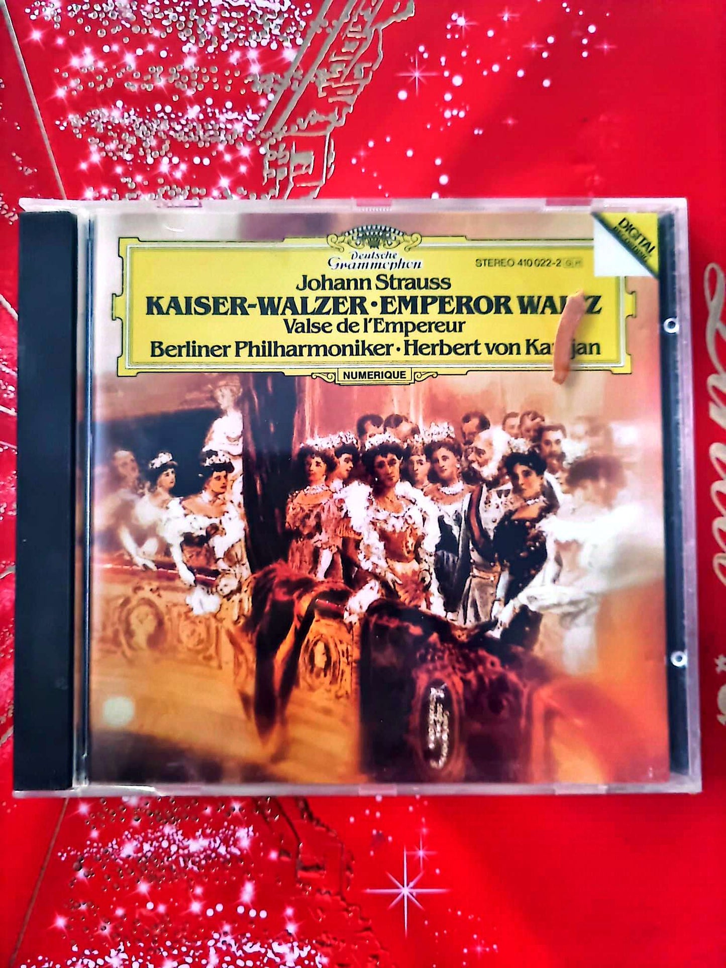 Johann Strauss – Kaiser-Walzer / Emperor Waltz – Karajan – CD Classique cd audio