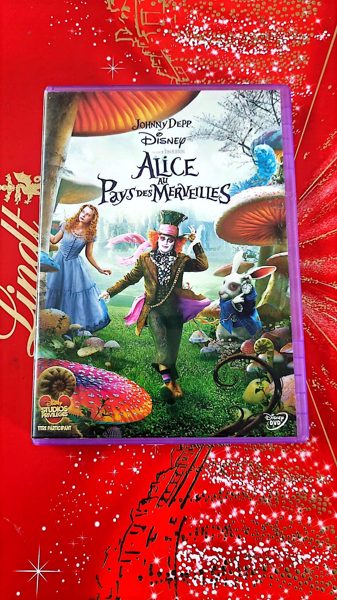 DVD Johnny depp Disney Alice au pays des merveilles