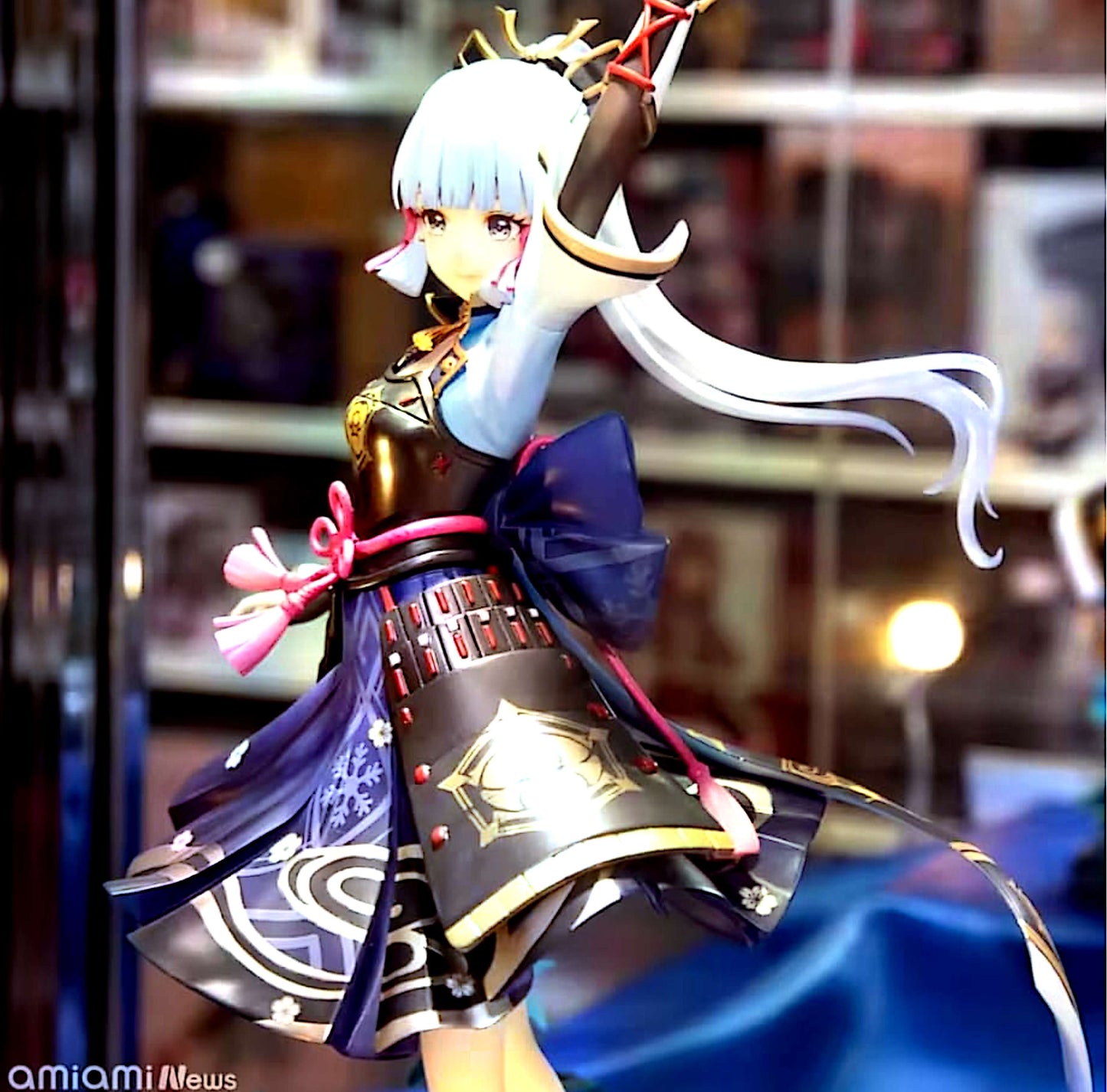 Figurine style anime – Kamisato Ayaka (avec boîte, PVC)