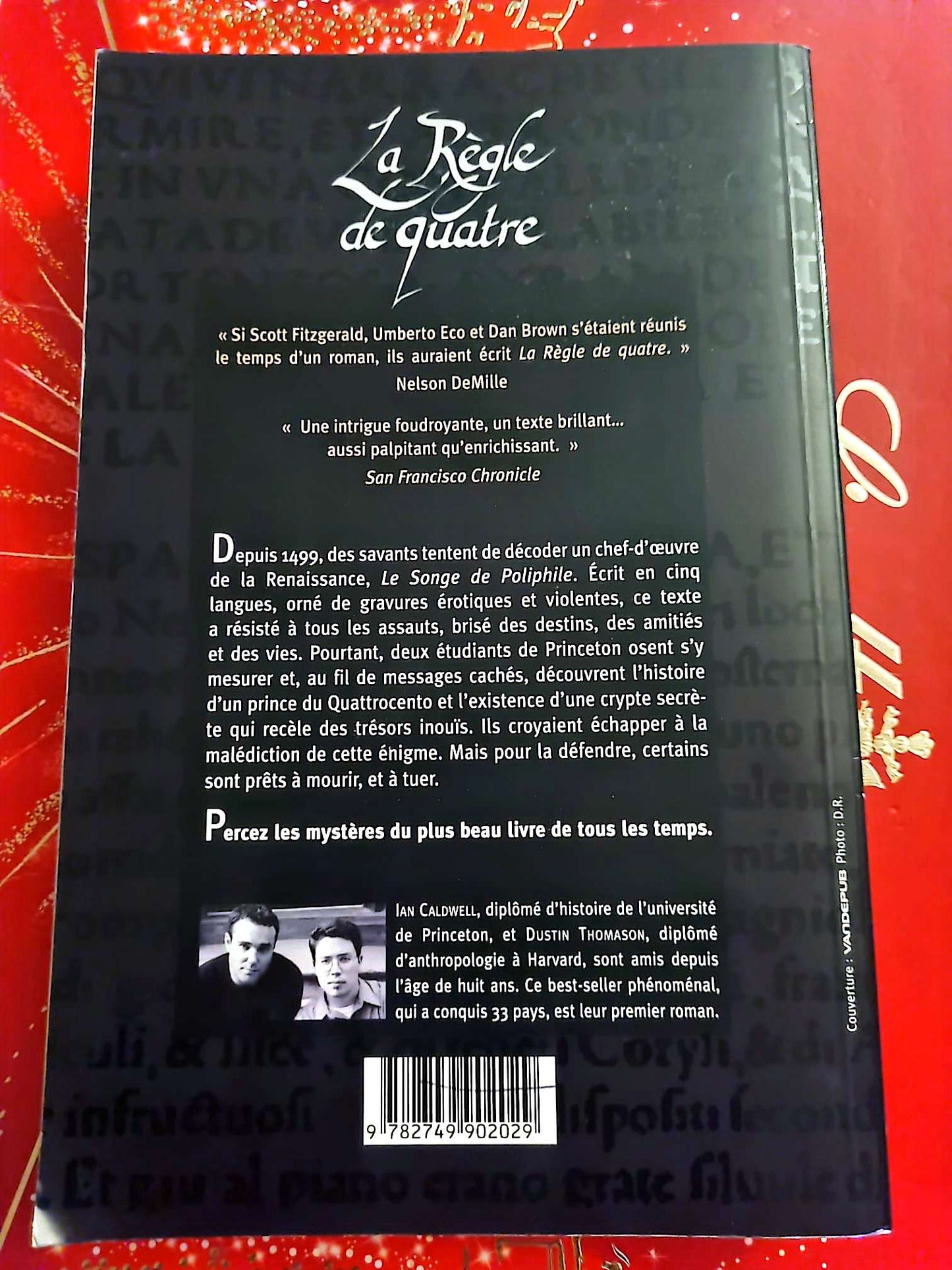 La Règle de quatre – Ian Caldwell & Dustin Thomason – Thriller historique livre