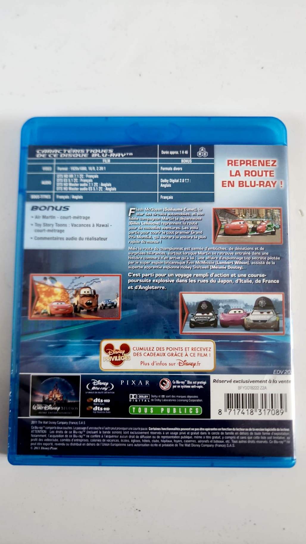 Cars 2 Blu-ray Disney Pixar, jaquette avant avec Flash McQueen et Martin
