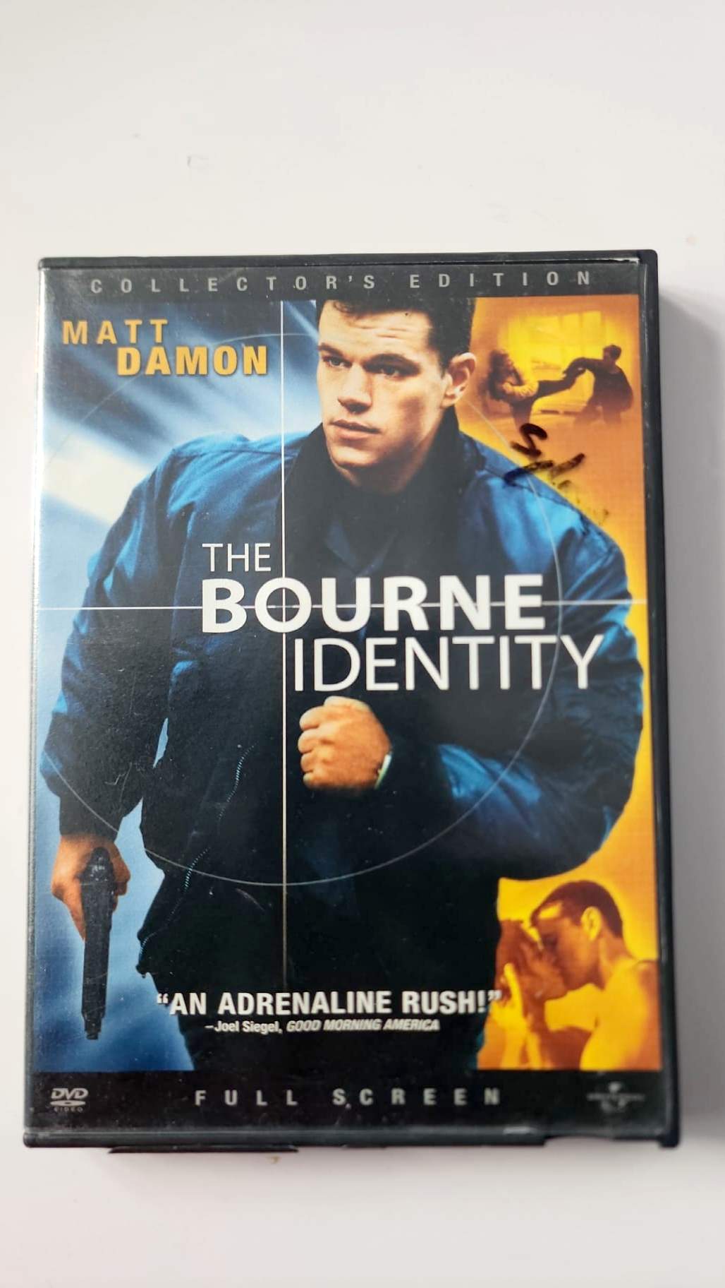 Jaquette avant du DVD The Bourne Identity Collector's Edition avec Matt Damon