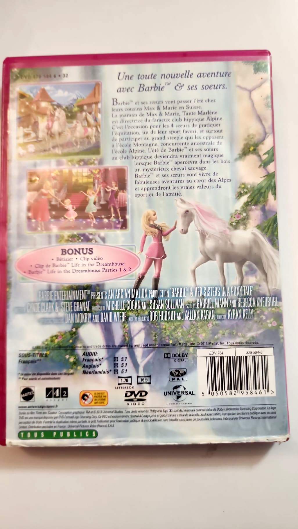 Barbie et ses Sœurs au Club Hippique - DVD - Dos de la pochette