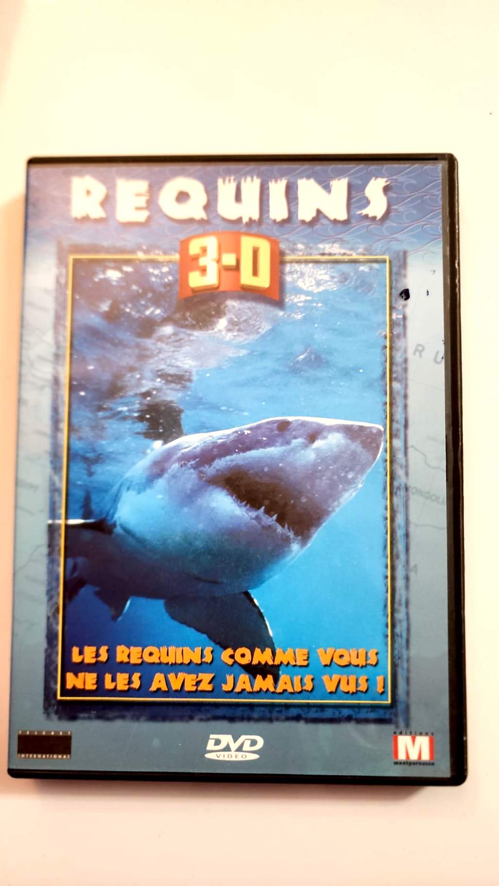 Requins 3-D DVD - Pochette avant