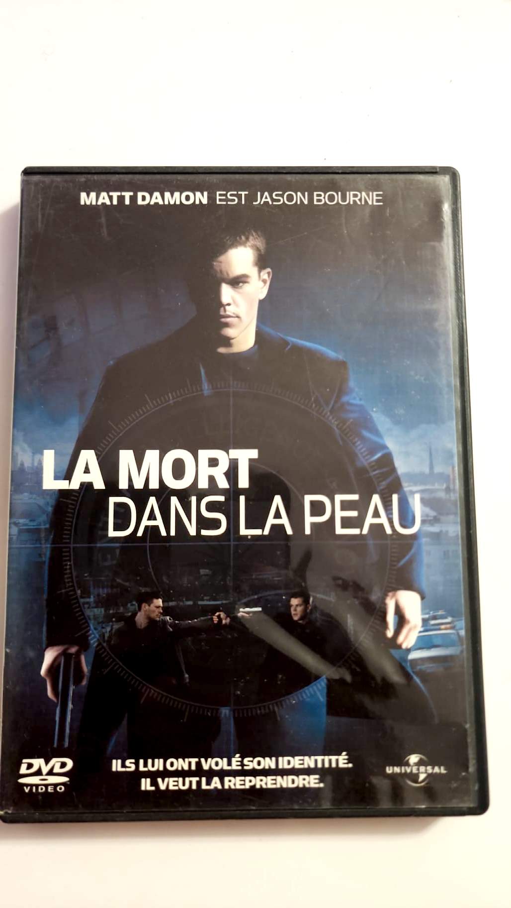 Jaquette avant du DVD La Mort dans la peau avec Matt Damon, édition Universal