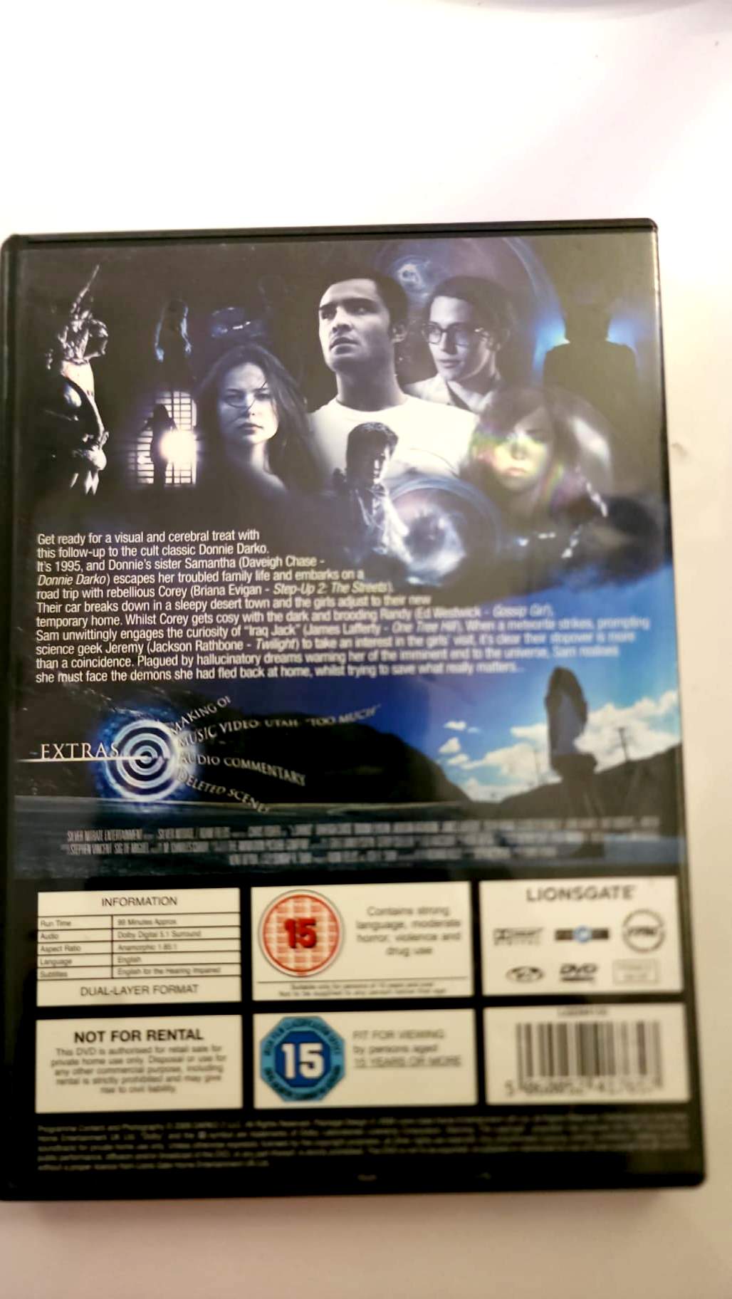 Jaquette arrière du DVD britannique S. Darko avec informations du film