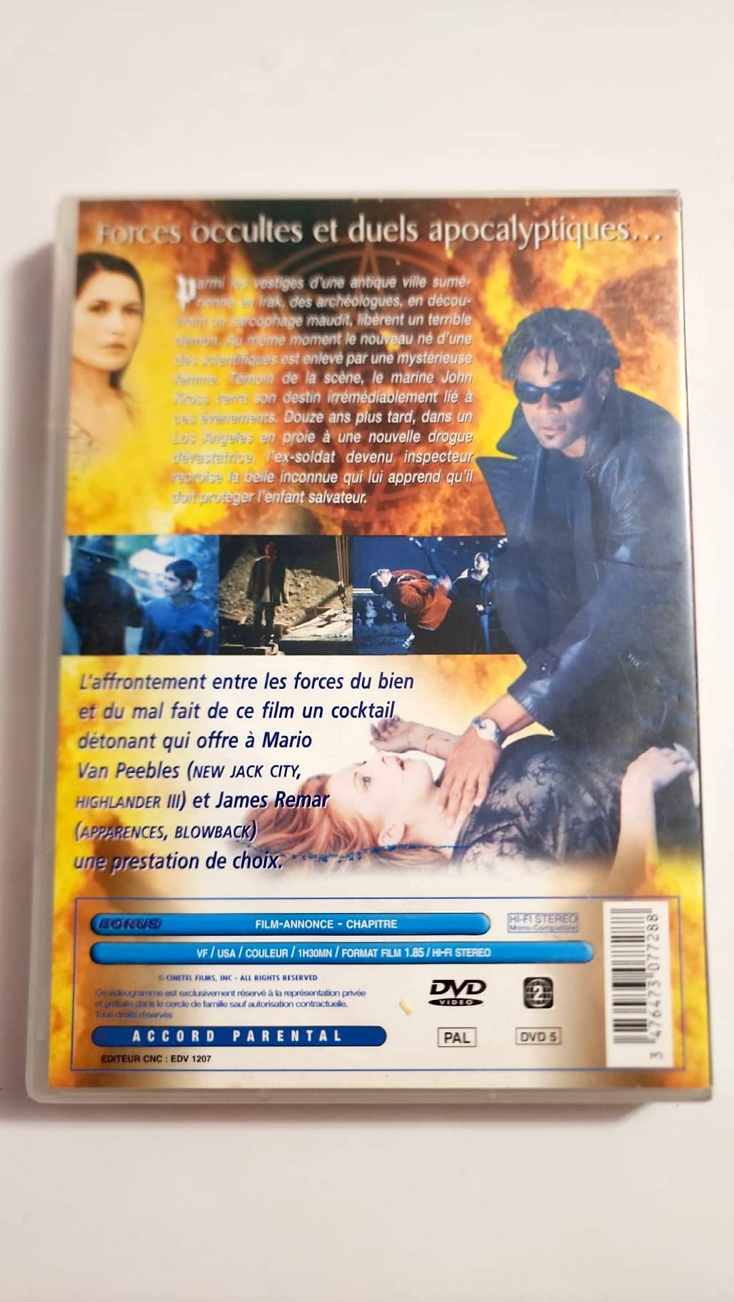 Jaquette arrière du DVD Guardian avec caractéristiques et synopsis