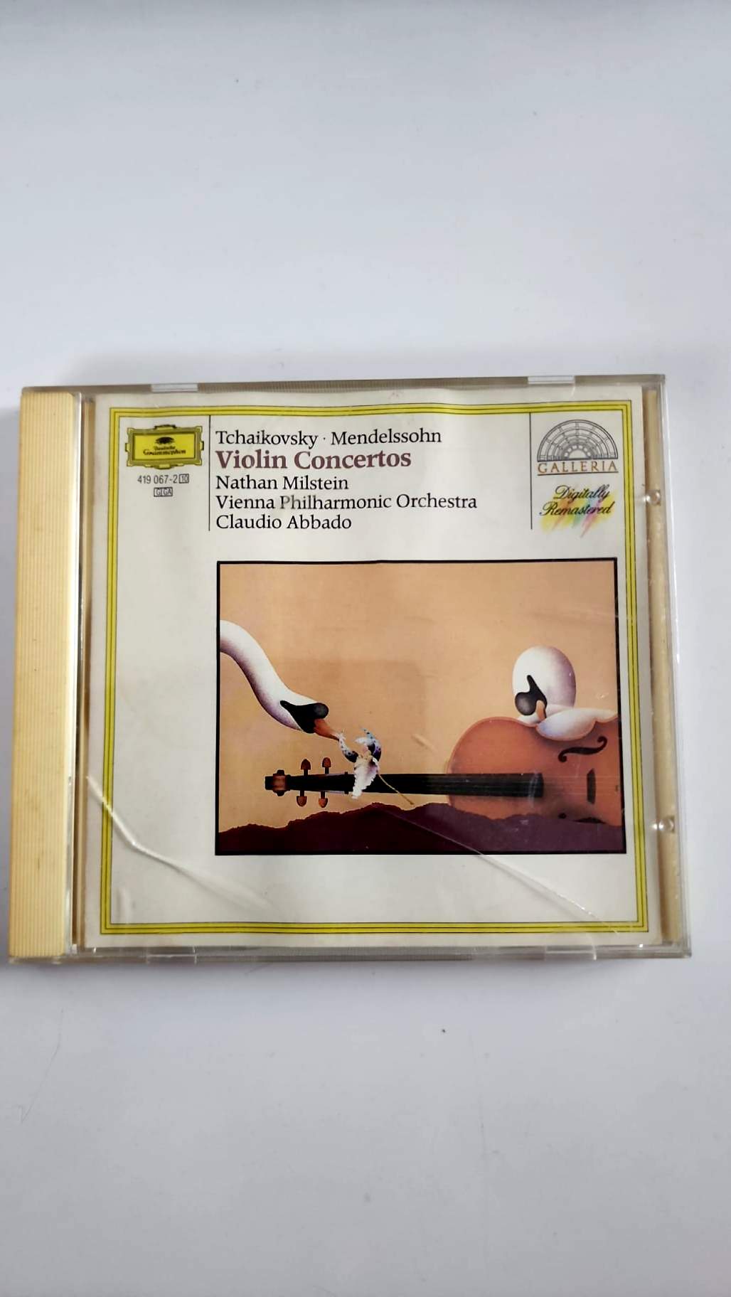 Concertos Tchaïkovski et Mendelssohn – Nathan Milstein, Claudio Abbado – CD avant