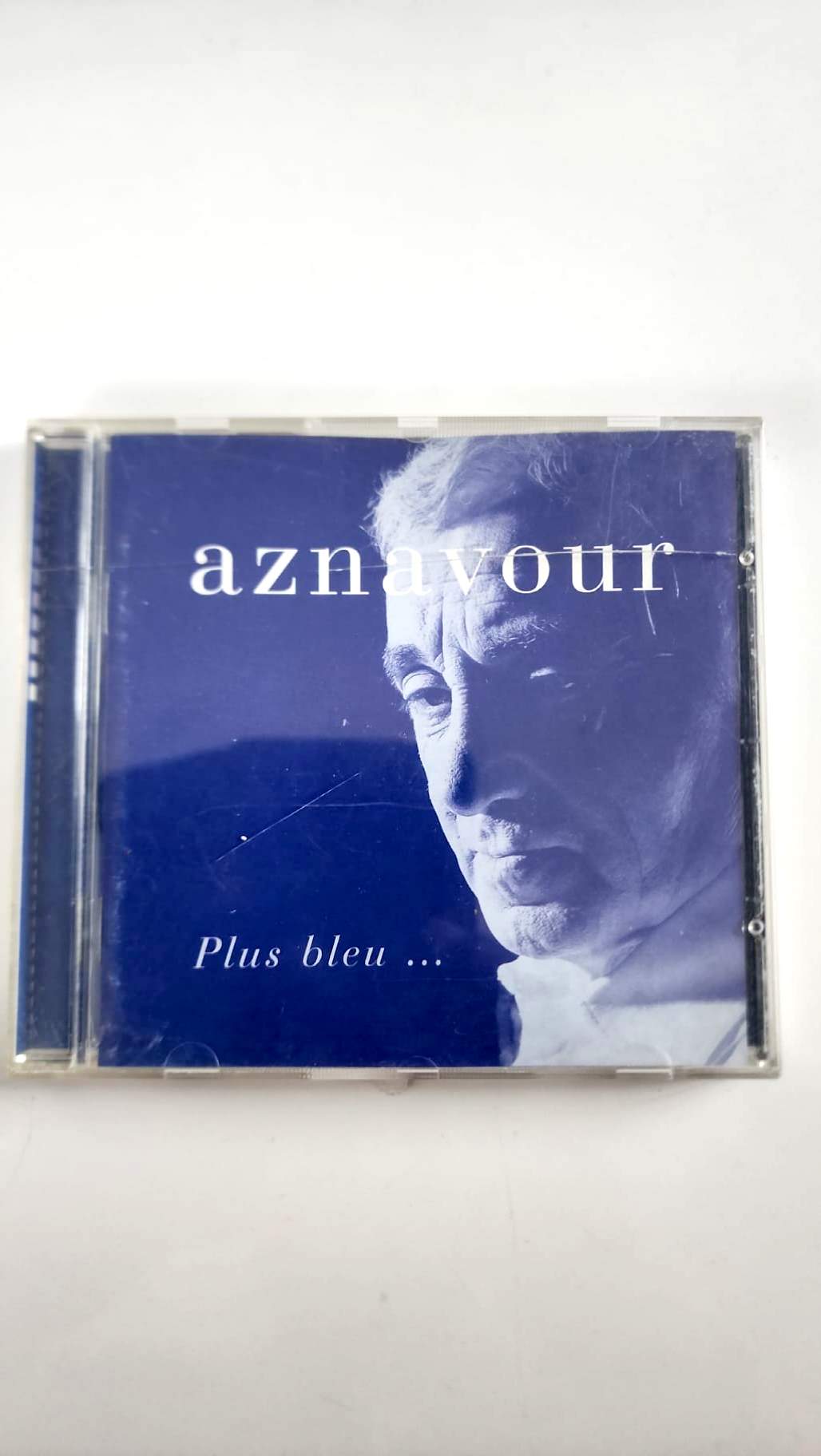 Charles Aznavour – Plus bleu… – dos et liste des titres