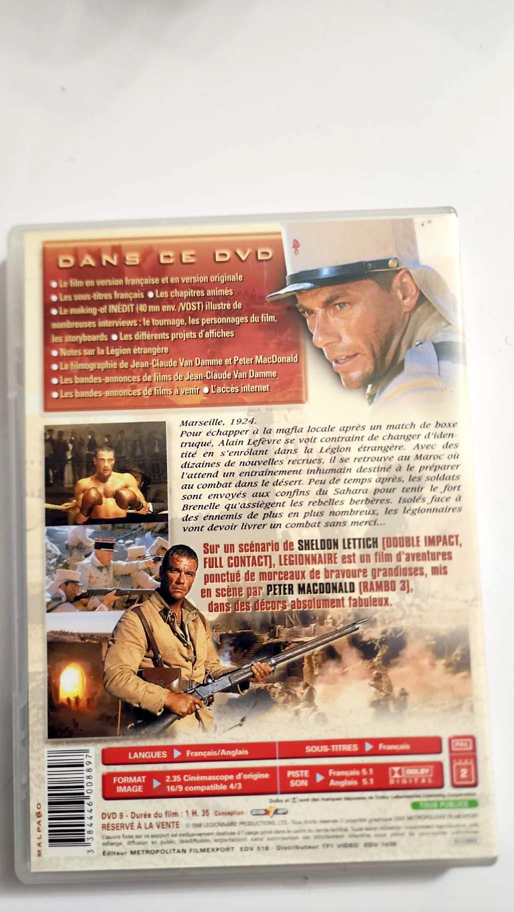 Jaquette arrière du DVD Légionnaire, langues français et anglais, durée 1 h 35