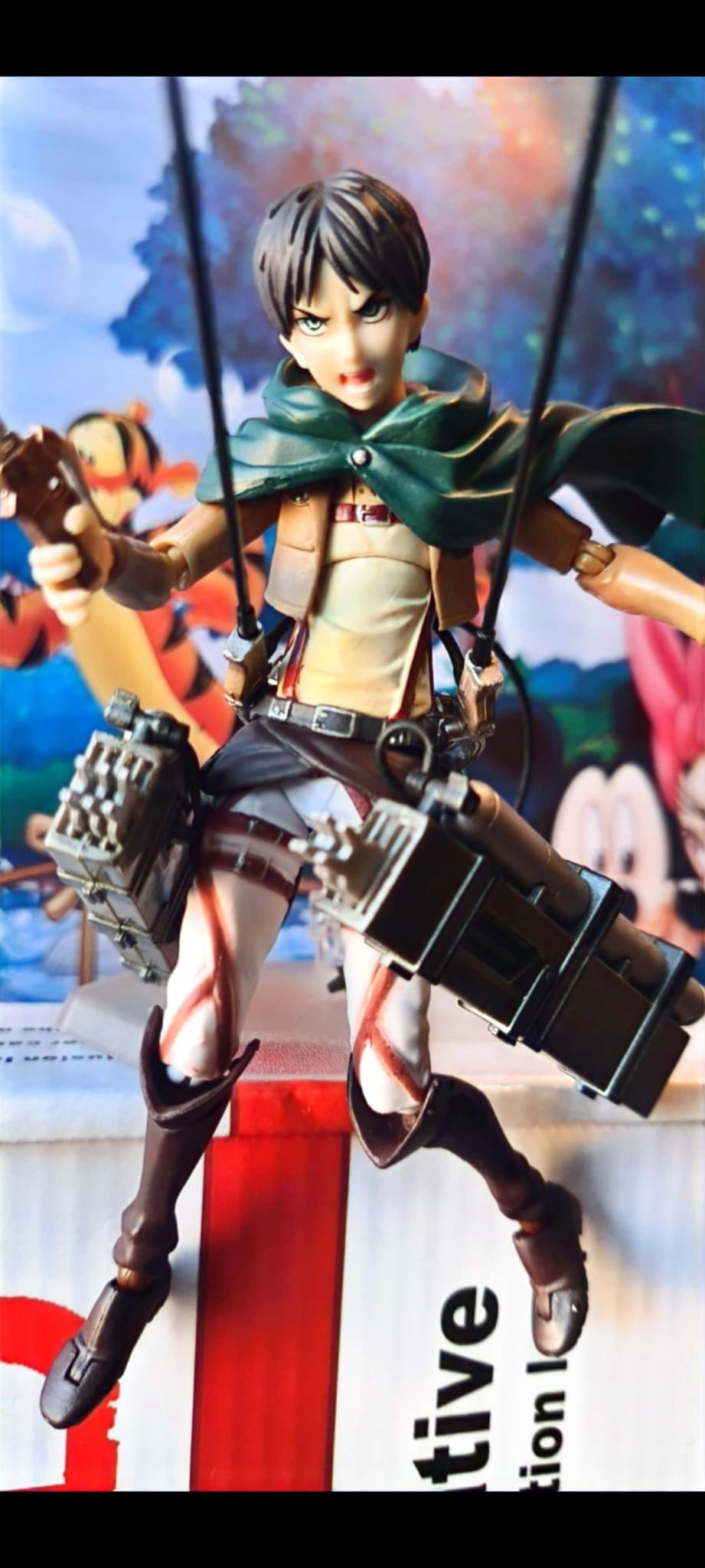 Figurine articulée Levi Ackerman Figma 207 – L’Attaque des Titans – Collection anime – Avec accessoires Figurine
