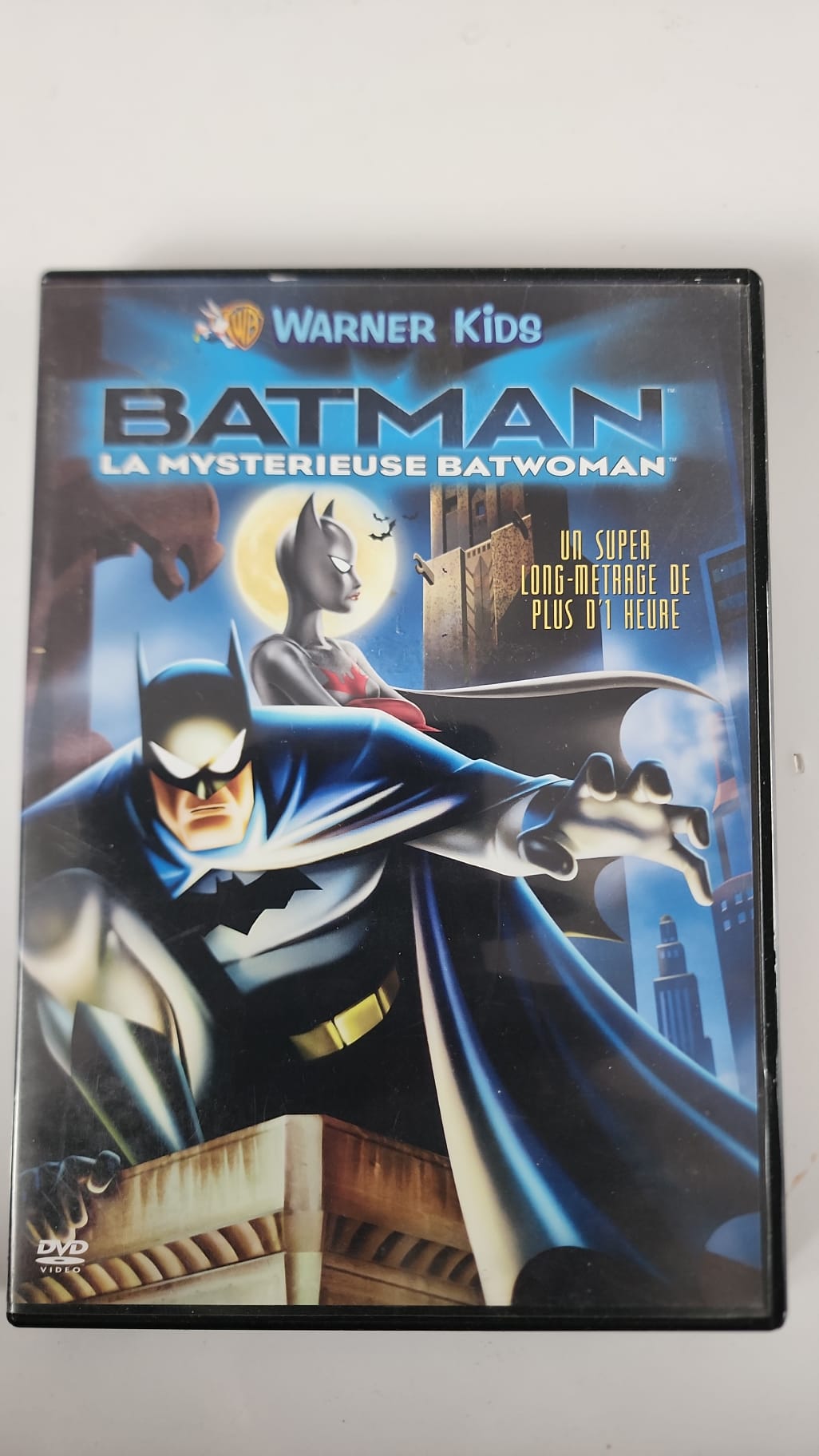 Batman La Mystérieuse Batwoman DVD - Pochette avant Warner Kids long-métrage
