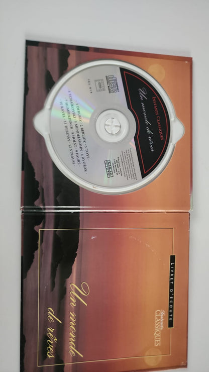 Classical Moments – A world of dreams – Classical music – Book + Audio CD included – Compilation