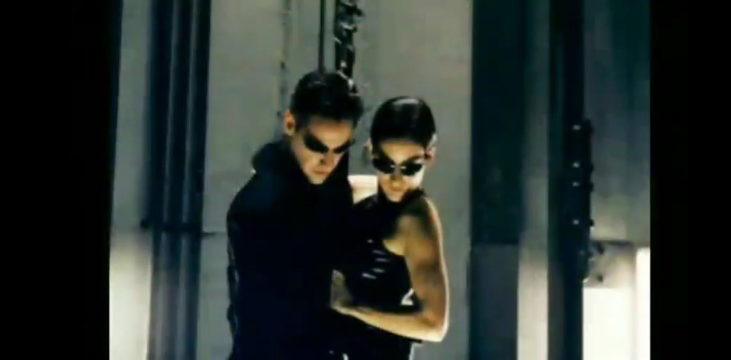 DVD Keanu Reeves Laurence Fishburne Matrix croire à l'incroyable